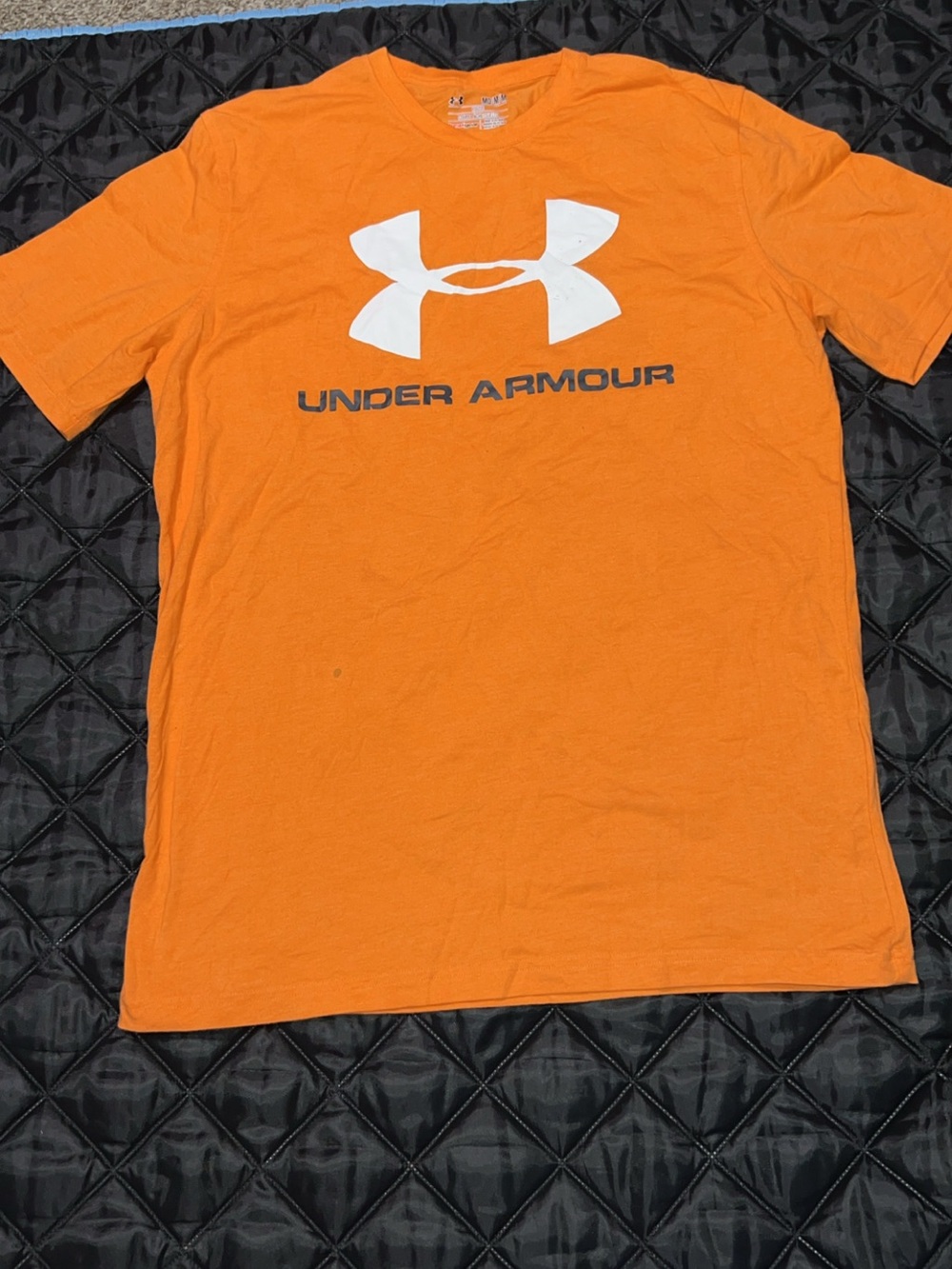 Under Armour Orange Short Sleeve Tee with White Logo Size Medium
